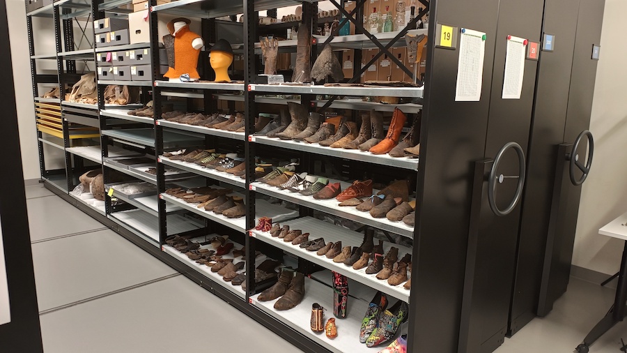 De collectie middeleeuwse schoenen uit Dordtse opgravingen